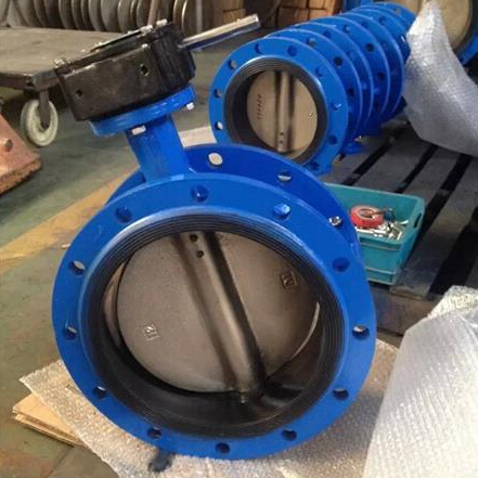 Center line butterfly valve