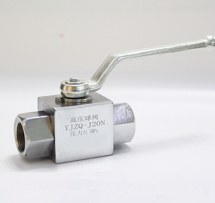 High pressure hydraulic ball valve