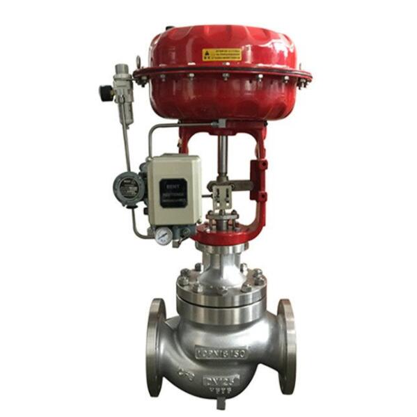 Pneumatic liquid level control valve