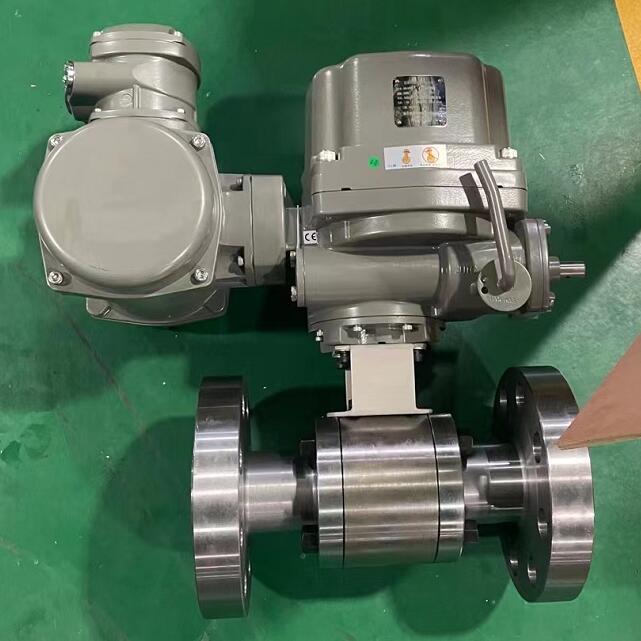 Forged ball valve with electric actuator