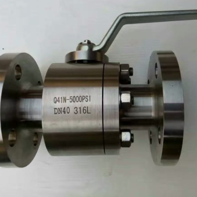 High pressure metal seated ball valve